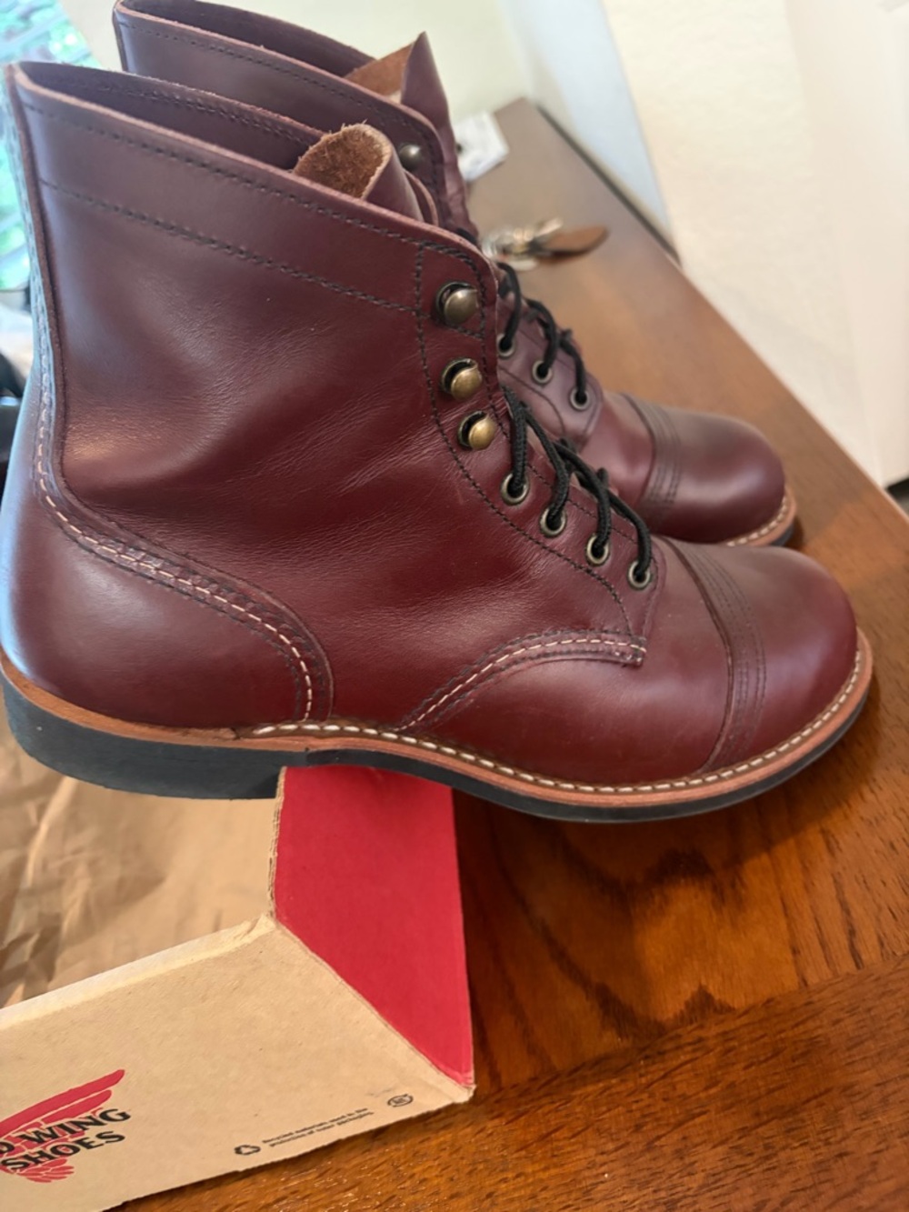 Red Wing 8119 Iron Ranger in Mesa Oxblood Leather 10D EUC - Picture 3 of 10